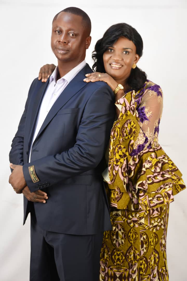 Couple Pastoral 3